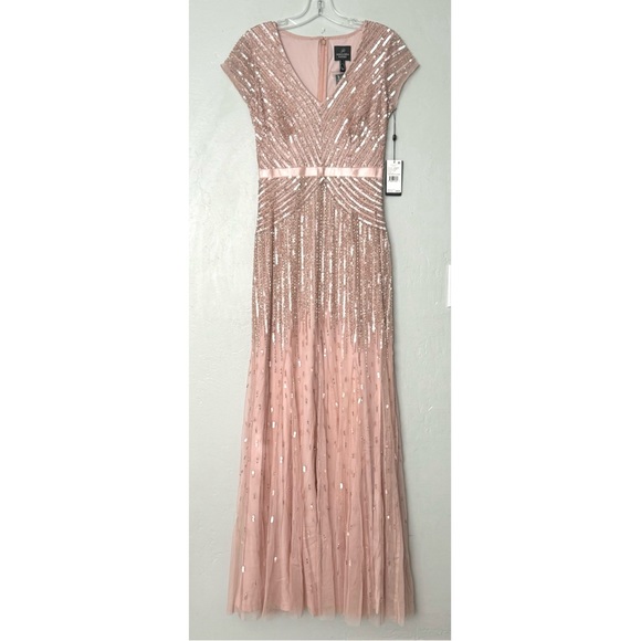 Adrianna Papell Cap Sleeve Linear Beaded Gown in Blush Size 0 - Picture 2 of 13